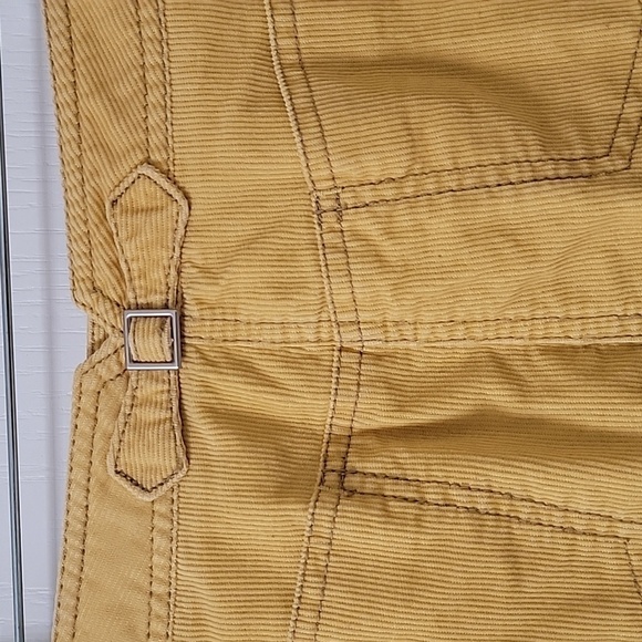 Loft Petites, Size 2P Sunflower Yellow Corduroy Mini Skirt, Gently Used Cond. - Picture 4 of 11